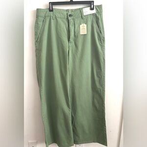 St John’s Bay Wide Leg mid-rise easy fit through hip & thigh 16 Green Retro